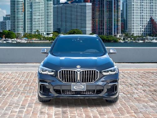 2023 BMW X5 M50i