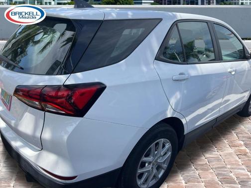 Summit White 2023 Chevrolet Equinox LS