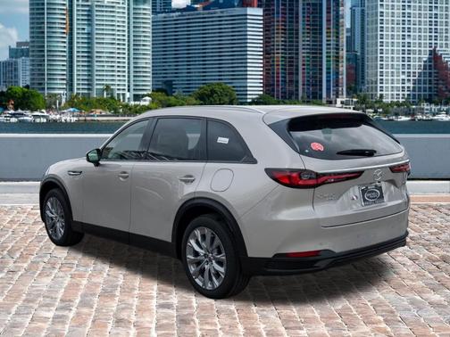 Platinum Quartz Metallic 2026 Mazda CX-90 3.3 Turbo Preferred
