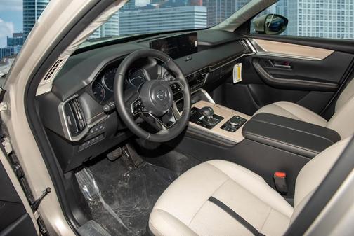 Platinum Quartz Metallic 2026 Mazda CX-90 3.3 Turbo Preferred