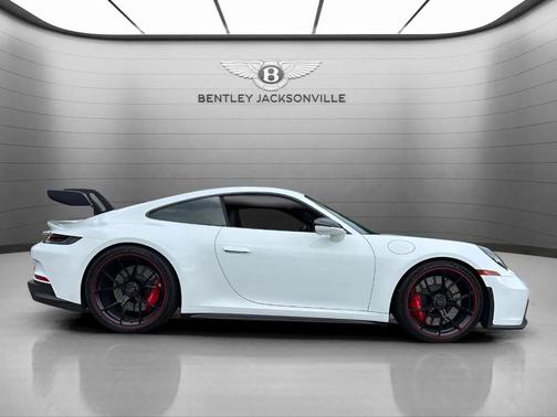 2022 Porsche 911 GT3