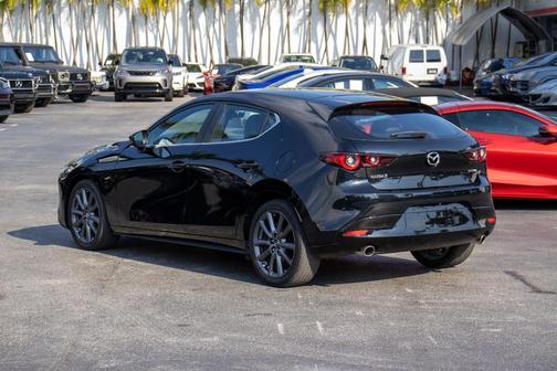 2022 Mazda Mazda3 FWD w/Select Package