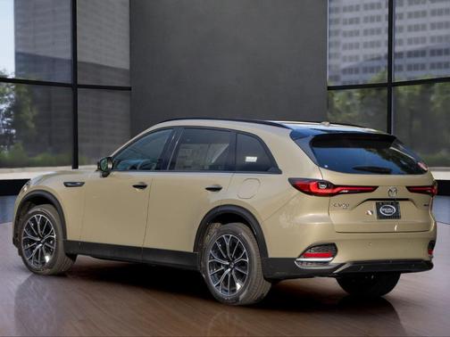 2025 Mazda CX-70 PHEV Premium Plus Package