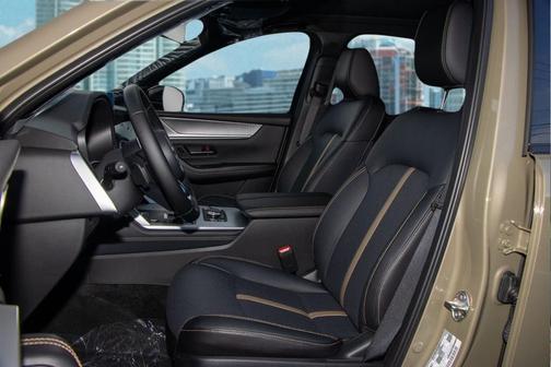 2025 Mazda CX-70 PHEV Premium Plus Package