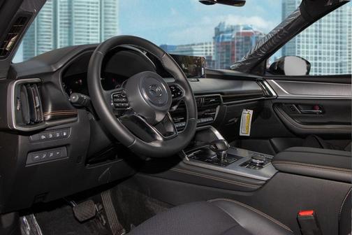 2025 Mazda CX-70 PHEV Premium Plus Package