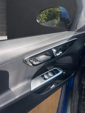 2022 Mercedes-Benz C-Class C 300