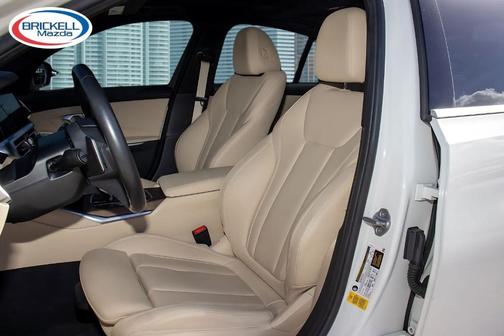 Alpine White 2021 BMW 330 i