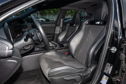 2022 Hyundai ELANTRA N Base