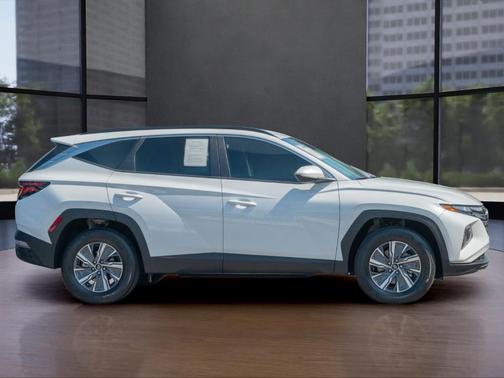 2024 Hyundai TUCSON Hybrid Blue