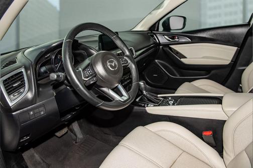 2018 Mazda Mazda3 Grand Touring