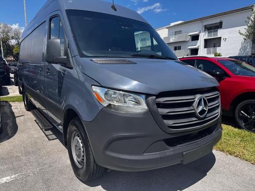 2019 Mercedes-Benz Sprinter 2500 High Roof V6