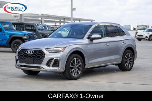 Florett Silver Metallic 2023 Audi Q5 45 S line quattro Premium