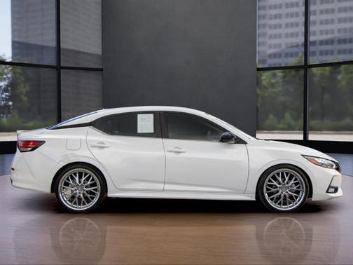 2021 Nissan Sentra SR