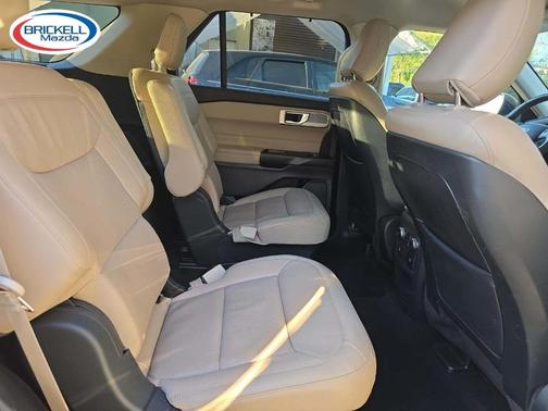 White Metallic 2020 Ford Explorer Limited