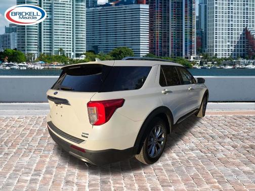 White Metallic 2020 Ford Explorer Limited
