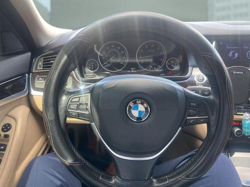 2015 BMW 528 i