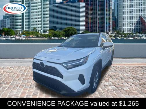 2024 Toyota RAV4 XLE