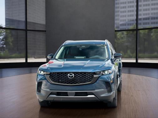 2025 Mazda CX-50 PLUS