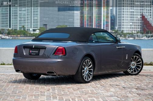 2019 Rolls-Royce Dawn Base