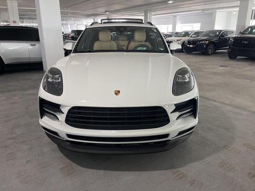 2019 Porsche Macan Base
