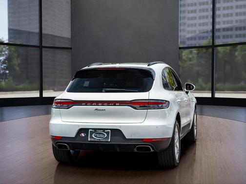 2019 Porsche Macan Base