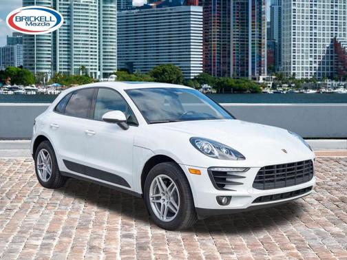 White 2018 Porsche Macan Base