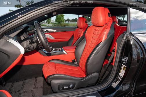 2025 BMW M850 i xDrive
