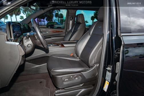 2023 Cadillac Escalade ESV Luxury