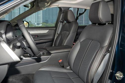 Deep Crystal Blue Mica 2026 Mazda CX-90 3.3 Turbo Preferred