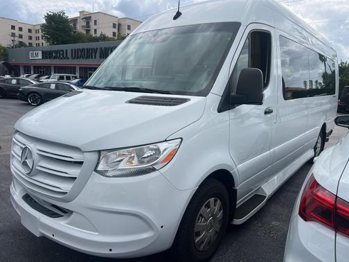 2022 Mercedes-Benz Sprinter 3500 170 WB High Roof Extended Cargo