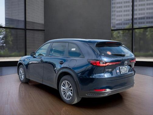 2026 Mazda CX-90 SE