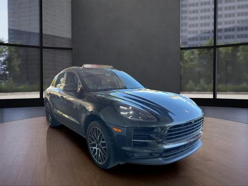 2021 Porsche Macan S