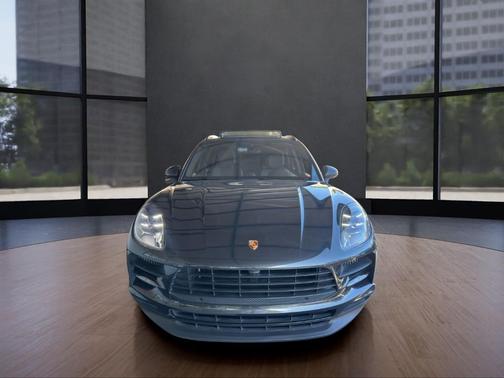 2021 Porsche Macan S