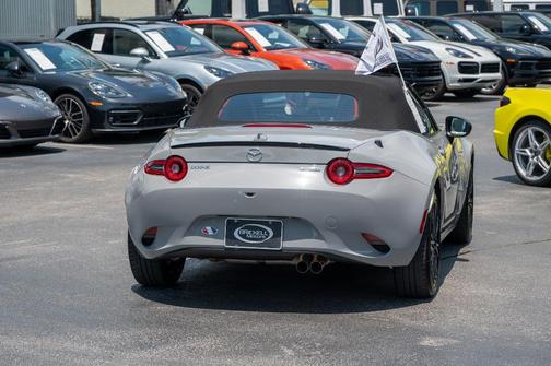 2024 Mazda MX-5 Miata Club