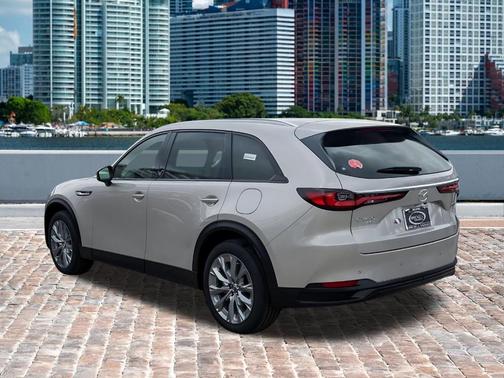 Platinum Quartz Metallic 2026 Mazda CX-90 3.3 Turbo Preferred