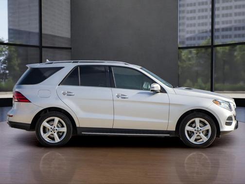2017 Mercedes-Benz GLE 350 Base 4MATIC