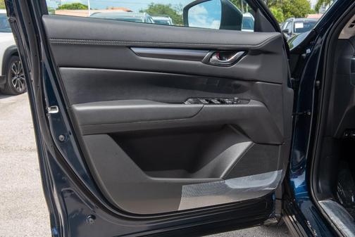 2025 Mazda CX-5 Preferred