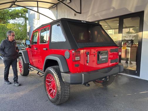 2015 Jeep Wrangler Unlimited Sport
