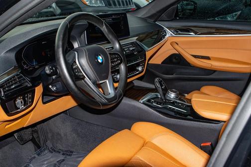 2021 BMW 530 530e