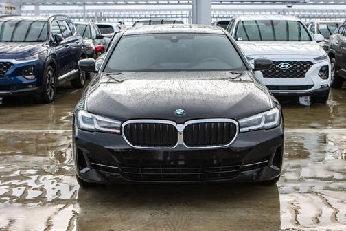 2021 BMW 530 530e