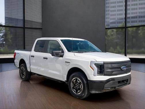 2022 Ford F-150 Lightning Pro