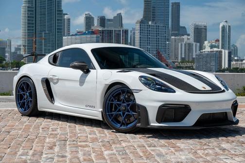 2024 Porsche 718 Cayman GT4 RS