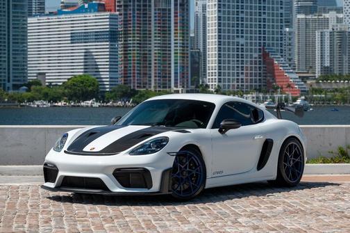 2024 Porsche 718 Cayman GT4 RS
