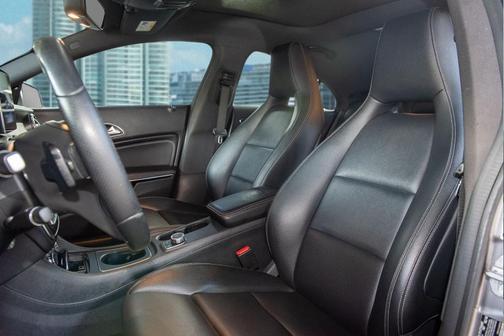 2018 Mercedes-Benz CLA 250 Base 4MATIC