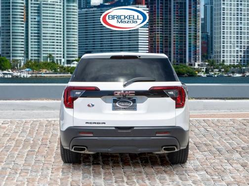 2022 GMC Acadia SLE