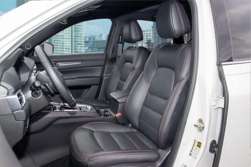 2025 Mazda CX-5 Preferred