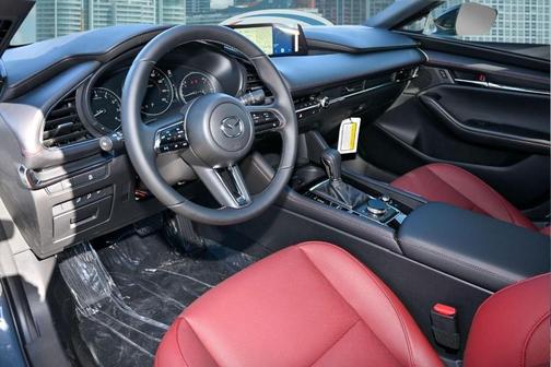 2026 Mazda Mazda3 Carbon Edition