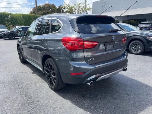 2021 BMW X1 sDrive28i