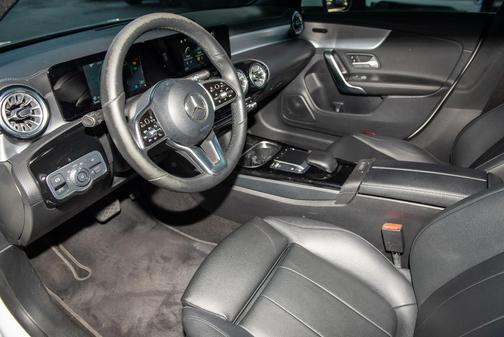 2022 Mercedes-Benz CLA 250 Base
