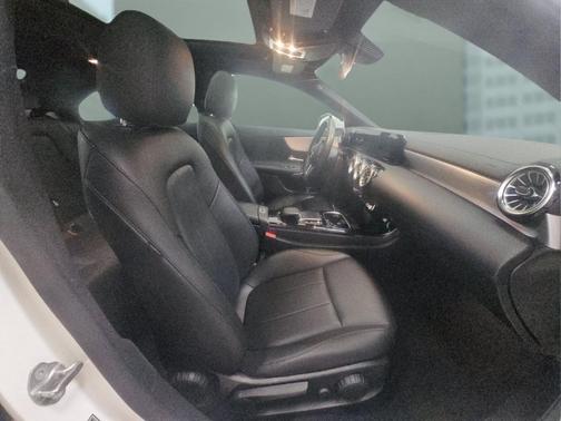 2022 Mercedes-Benz CLA 250 Base